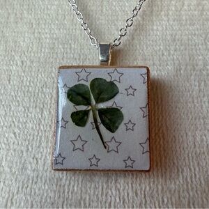 Hand-Crafted Real 4 Four Leaf Clover Scrabble Tile Pendant w/ Silver Chain #03